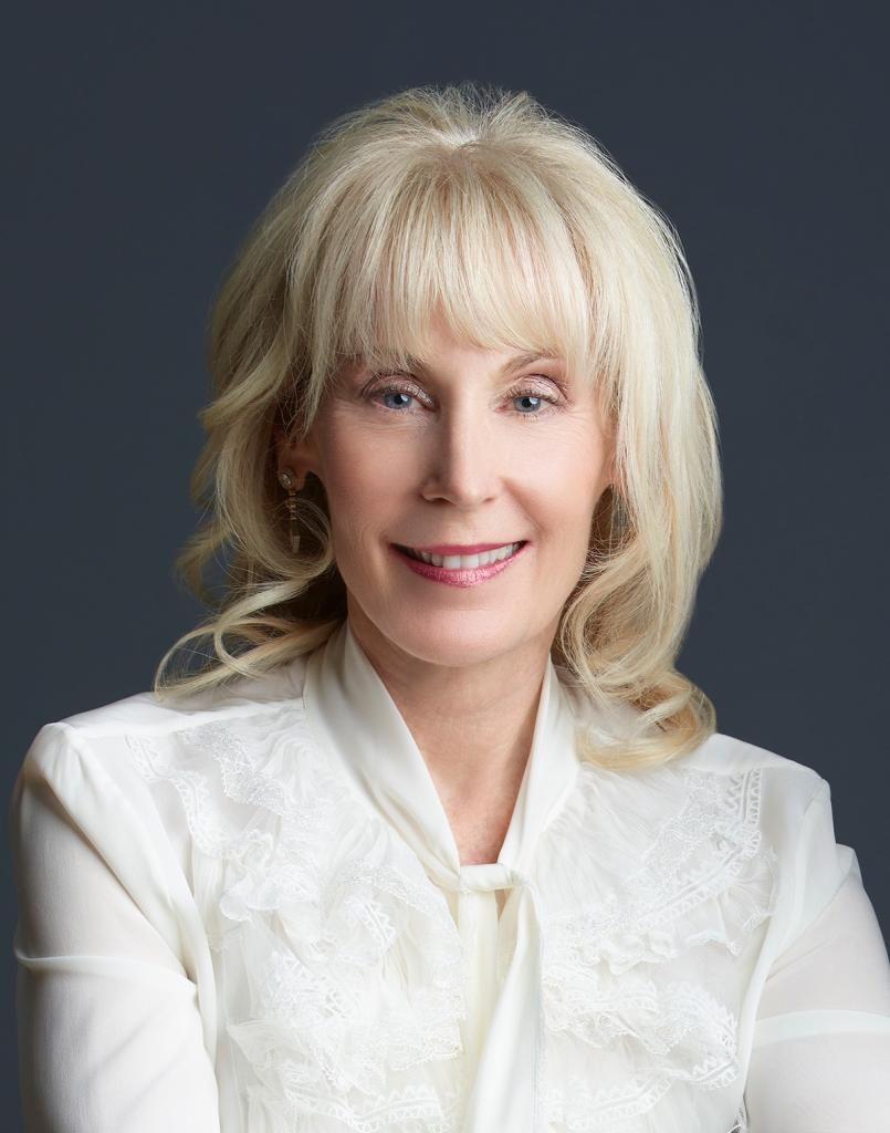 Portrait of Gail Werner-Robertson